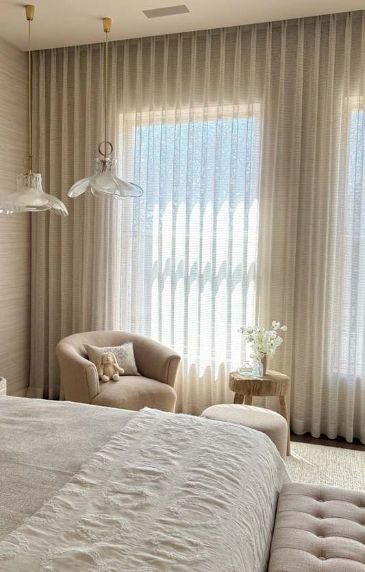 Wall-to-Wall Drapery Panel, Large