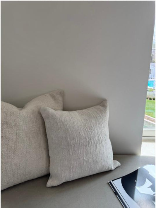 Small White Pillow (built-in bench)