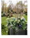 Versailles Planter