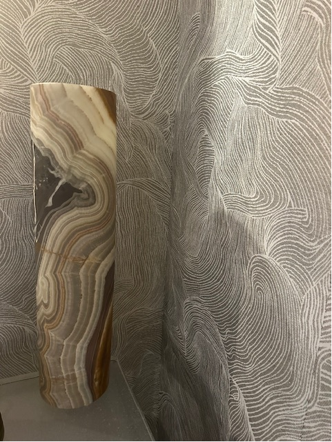 Patterned/banded/veined Carved Onyx lamp